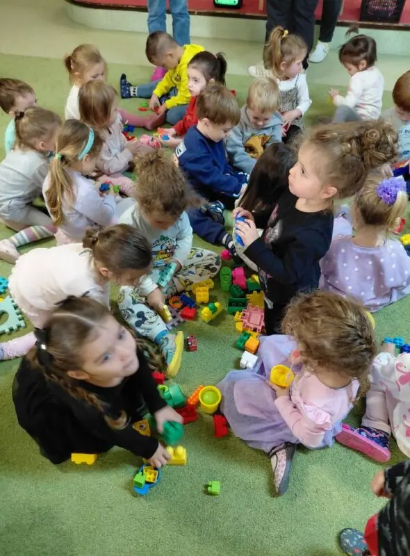 Среќен роденден Скопје