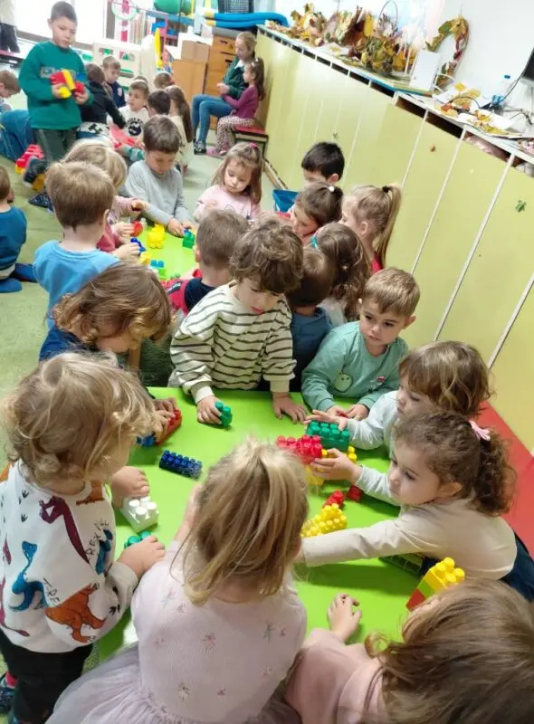 Среќен роденден Скопје